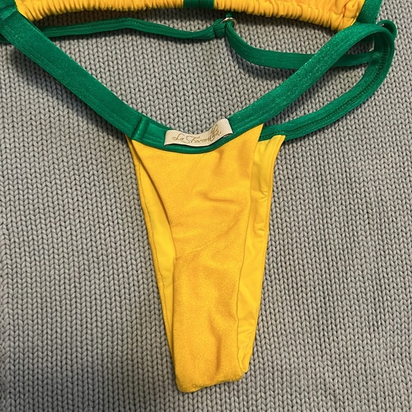 Largo Top M bottom - Picture 2 of 3